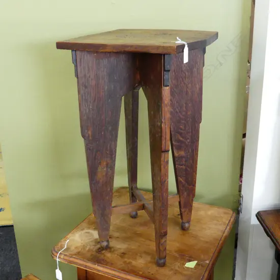 OAK ART DECO STEPPED LEG SIDE TABLE - MINOR FAULTS H.595mm