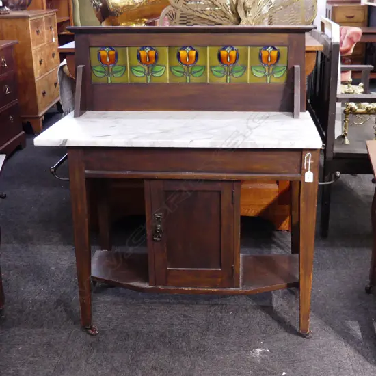 EARLY 20thC MARBLE & TILED BACK WASHSTAND W.920mm