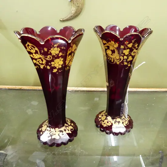 PR LATE 19thC RED CRYSTAL GILT OVERLAID SPILL VASES H.215mm