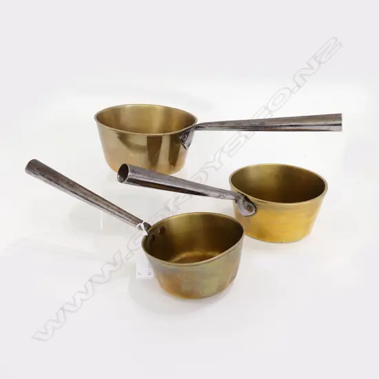 GRADUATED SET OF 3 ANTIQUE BRASS SAUCE PANS