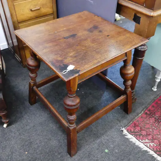 OAK JACOBEAN STYLE OCCASIONAL TABLE 610x610x680mm