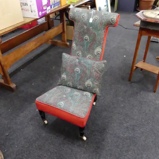 VICTORIAN PRAYER CHAIR ON CASTORS w. CUSHION H.980mm