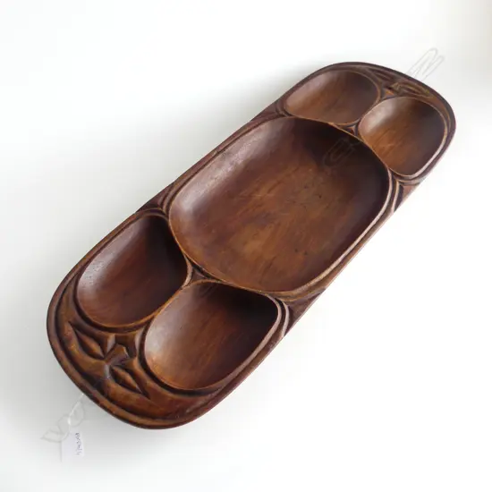 CARVED WOODEN CHRISTMAS ISLAND DISH 800x300mm