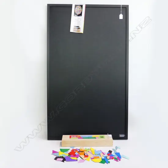 SARA HUGHES INTERACTIVE ART 'ALL MY FAVOURITE SHAPES' + BOARD (1035 X 620mm)