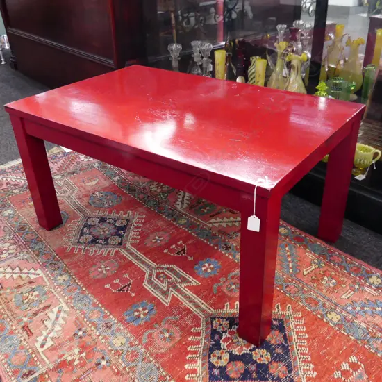 GLOSSY RED PAINTED COFFEE TABLE 570 X 900mm
