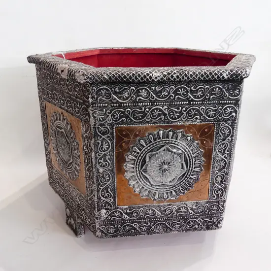 LG ETHNIC OCTAGONAL JARDINERE 375mm dia