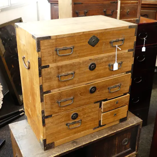 OLD JAPANESE SMALL TANSU/BEDSIDE CABINET 6 drawer H.515mm