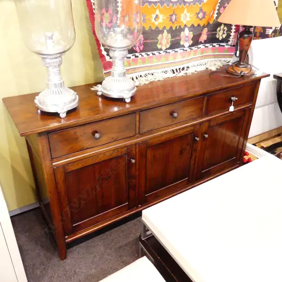QUALITY FRENCH OAK SIDEBOARD 1650x430x875mm