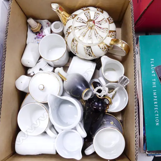 BOX ASST CHINA & MISC 