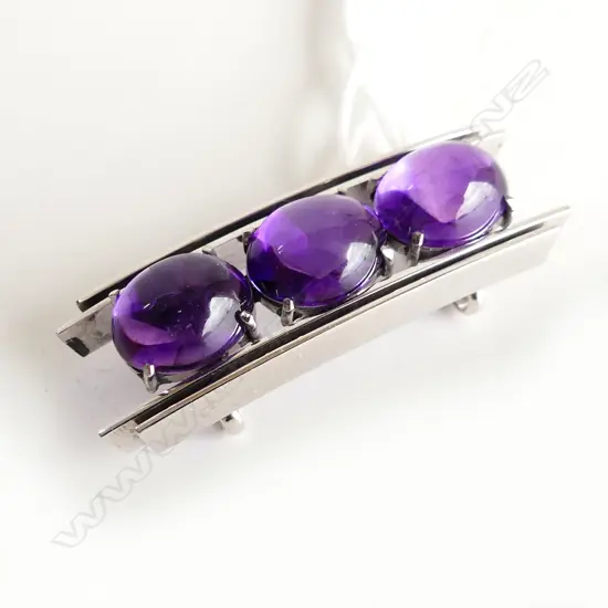 14ct WHITE GOLD AMETHYST CABOCHONS 7.24gms OBI-DOME KIMONO ACCESSORY