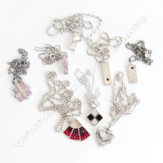 8 925 SILVER NECKLACES 63 GRAMS