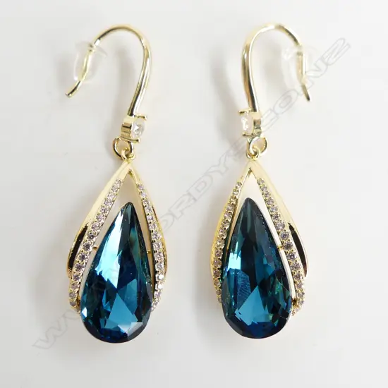 PR BLUE & CZ TEAR DROP COSTUME JEWELLERY EARRINGS