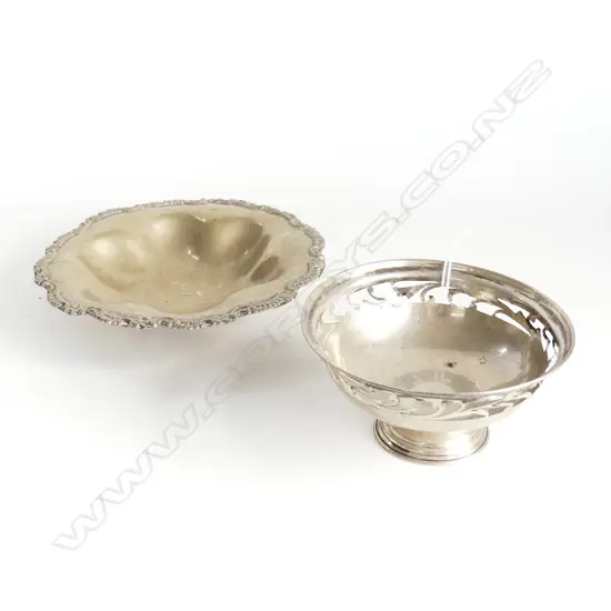 2 800 SILVER DISHES 160mm dia, 161 GRAMS