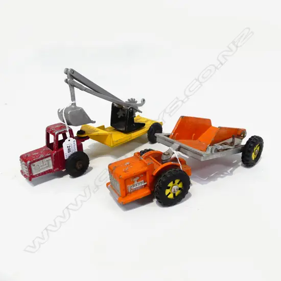 FUN HO EARTH MOVING DIGGER L300MM & TIPPING EARTH MOVER L280MM