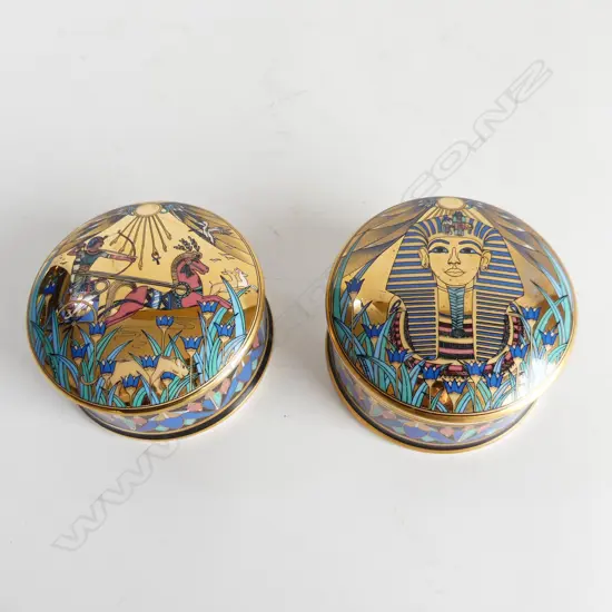 PAIR OF EGYPTIAN TUTANKHAMUN PORCELAIN TRINKET BOXES D. 80mm