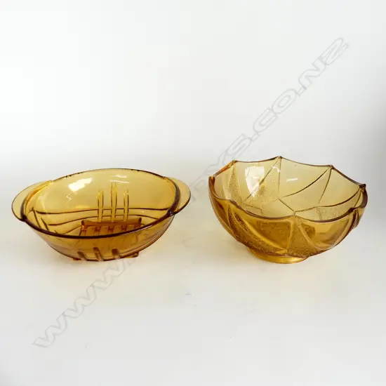 TWO AMBER ART DECO DEPRESSION GLASS SERVING BOWLS D, 240mm