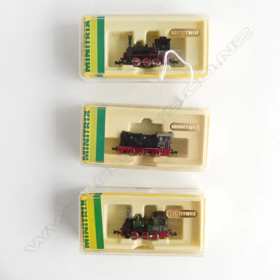 3 MINITRIX BOXED TOY LOCOMOTIVES. 2047+2962+2914 