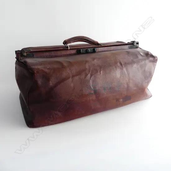 LG VINTAGE LEATHER OVERNIGHT BAG  A/F