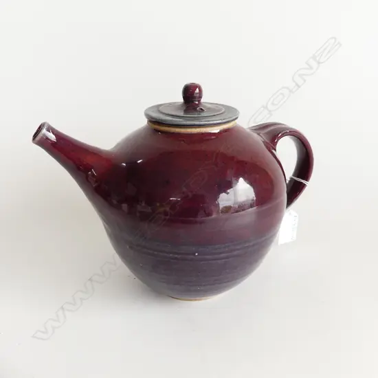 HEATHER TOWNSEND COPPER RED TEAPOT 