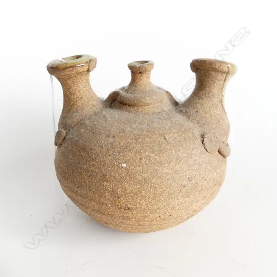 DAVE WOLLAND DOUBLE APERTURE VESSEL