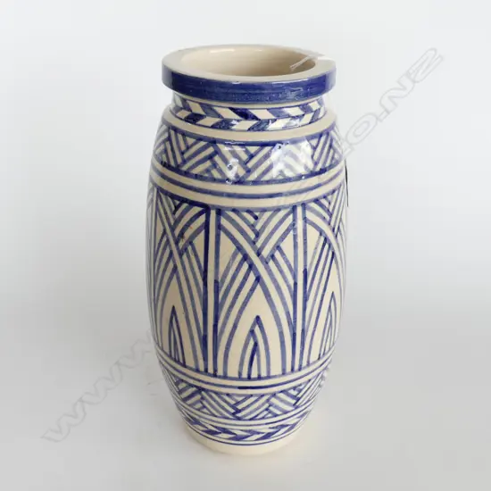 ROLLING CLOUD POTTERY VASE H.325mm