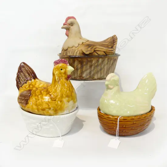 3 ASST CHICKEN LIDDED DISHES, L. 170 180 & 220mm