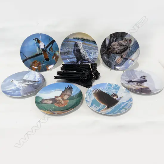 7 COLLECTORS PLATES + STANDS 'MAJESTIC BIRD SERIES' 215mm dia