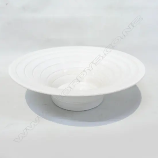 JOHN PARKER LG WHITE CERAMIC BOWL H.100mm / 330mm dia