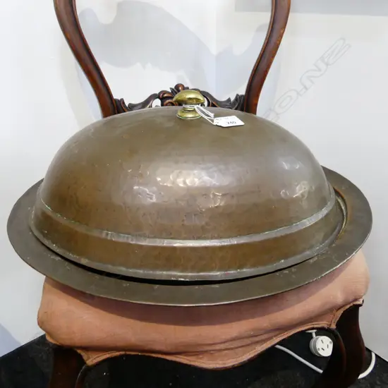 BEATEN COPPER MEAT DOME & OVAL DISH 400x490x200mm