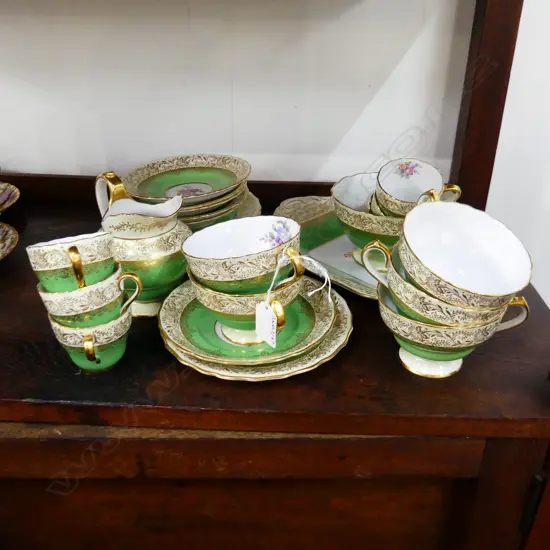 SPODE RUSKIN GREEN PART TEA & COFFEE SET