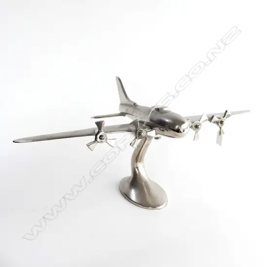 LGE POLISHED ALUMINIUM BOMBER TYPE MODEL AEROPLANE ON STAND . FOUR TURBOPROP ENGINES. 560X240mm