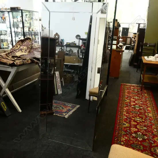 LG CONTEMPORARY DRESSING MIRROR 1600x700mm