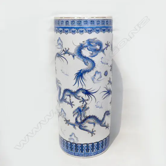 LG B/W ORIENTAL UMBRELLA STAND H.605mm