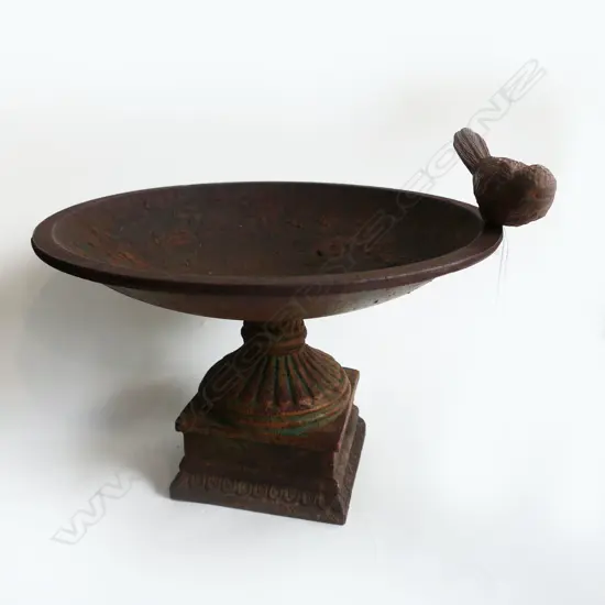 CAST IRON BIRD FEEDER 255mm dia / H.220mm