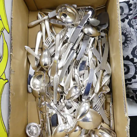 LARGE COLLECTION OF KELTUM PLATE CUTLERY