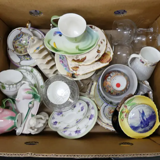 BOX ASST INCL SHELLEY, ROYAL DOULDON, AYNSLEY, GLASSES ETC...