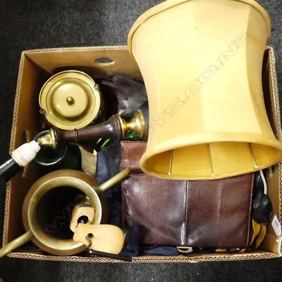 BOX LOT VINTAGE GLOVES, HAND BAG, LAMP ETC