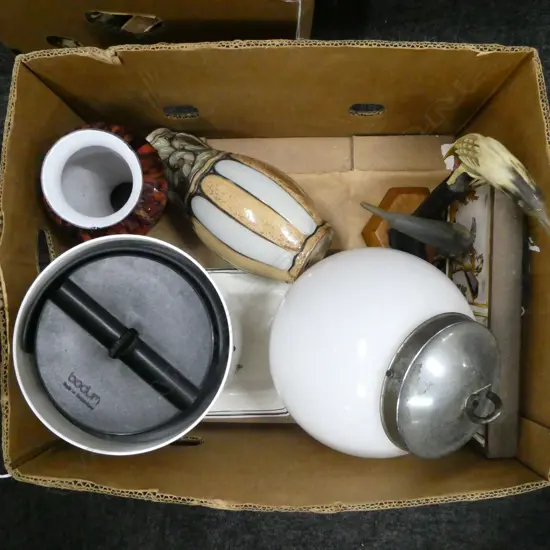 BOX LOT BODUM ICE BUCKET, DOULTON BURSLEM VASE ETC