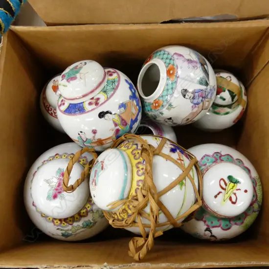 BOX LOT OF NINE MODERN CHINESE GINGER JARS SOME LIDDED.