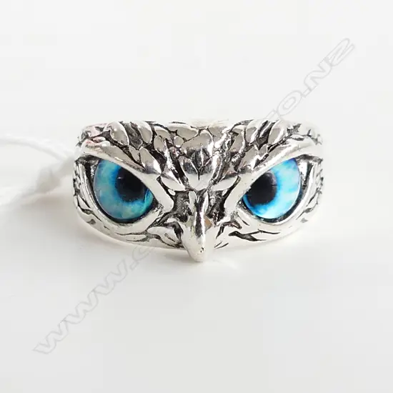 OL BLUE EYES SILVER PLATED OWL ADJUSTABLE RING 