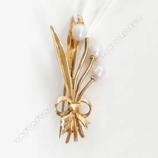 9CT GOLD & PEARL SPRAY BROOCH 3.1gms