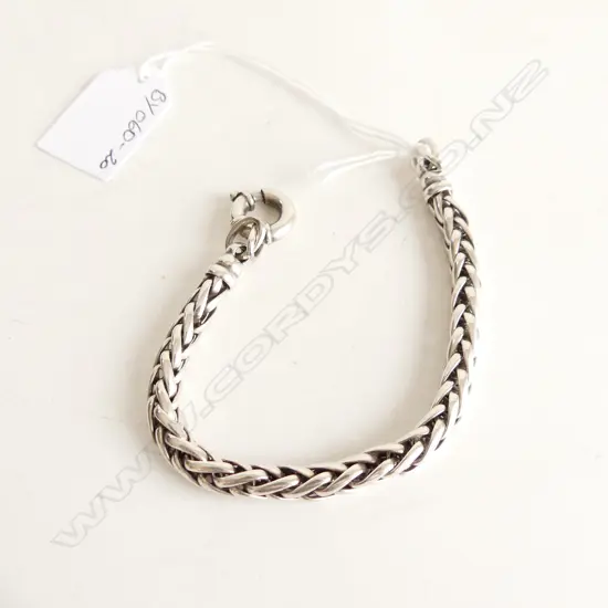 SILVER FOX TAIL LINK BRACELET 32.6 GMS  21cm