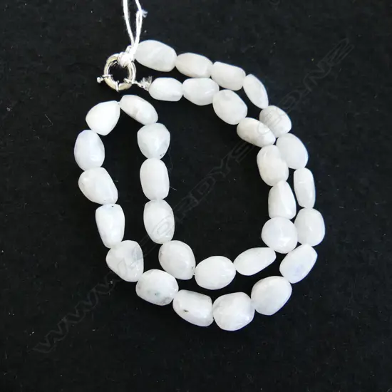 MOONSTONE BEAD NECKLACE