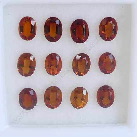 GOLD CITRINE OVAL 12 = 6.35 CT