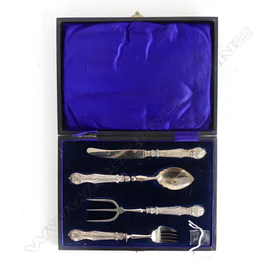 VINTAGE CASED 4 PC CUTLERY SET, STG SILVER HANDLES; 2 PICKLE FORKS, SPOON & PATE OR BUTTER KNIFE