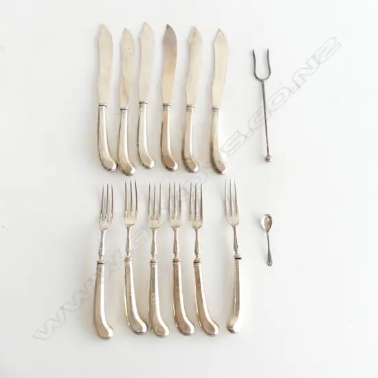 12 PC STG SILVER  FISH KNIVES & FORKS (342gms), SHEFF. 1921, + PICKLE FORK & STG MUSTARD SPOON