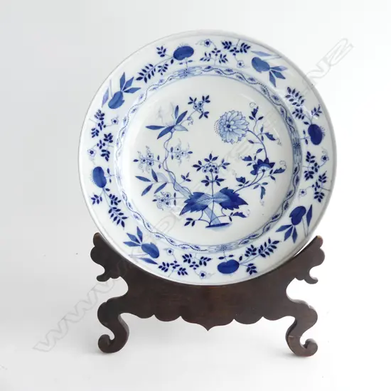 LG 19thC KPM BLUE ONION CHAGER MARK FOR 1849-1870 360mm dia ON STAND