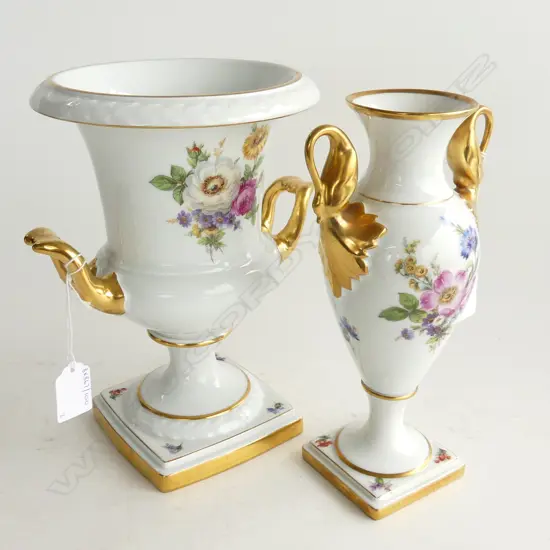 2 GERMAN KAISOR CHINA FLORAL VASES H235MM