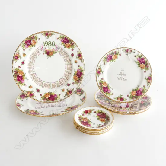 ROYAL ALBERT OCR, 1980 & 1998 CALENDAR PLATES (D 270mm) 1993 XMAS PLATE (D212mm), 4 SM DISHES (D120mm) & 2 PLATES D205mm