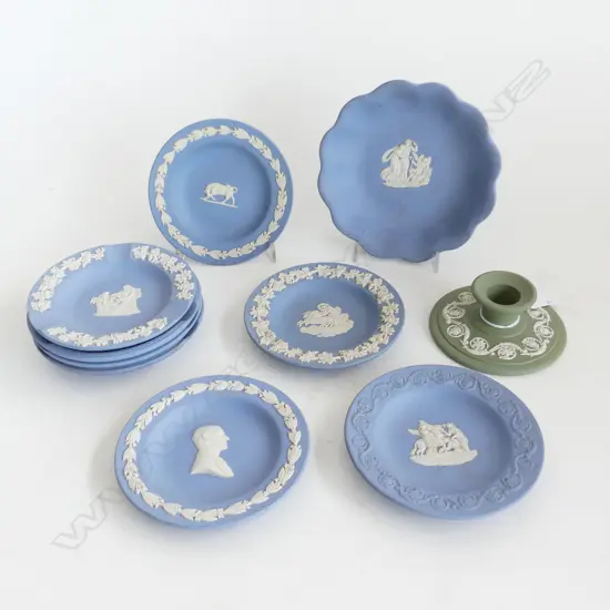 10 PCES WEDGWOOD JASPER WARE; 9 DISHES 115mm dia, CANDLESTICK